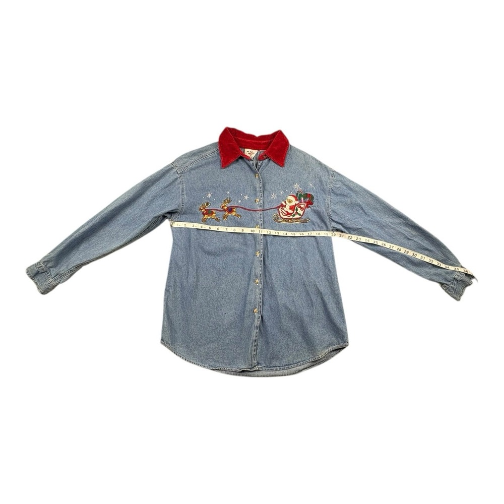 Vintage NutCracker Denim Christmas Shirt Santa Sleigh Red Collar Embroidered M - Picture 6 of 6